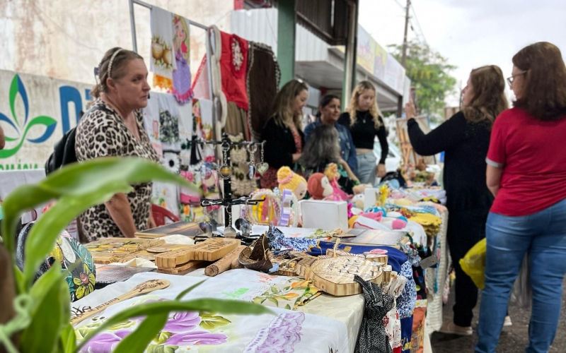 1º Feira do Artesanato de Altônia